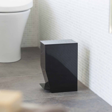 Poubelle de salle de bain couvercle blanc ou noir - Tower - Bath Bazaar
