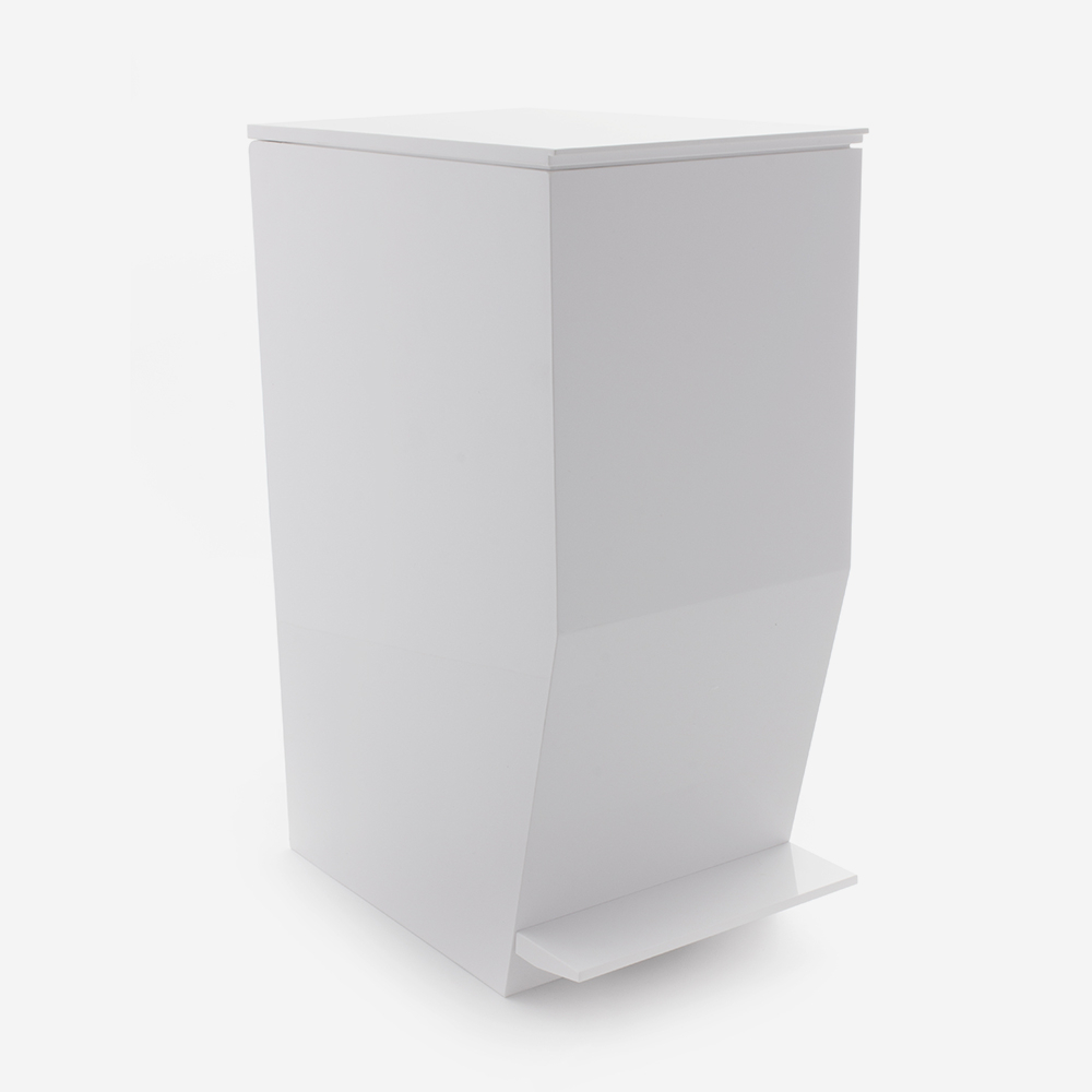 Poubelles_016474_bathbazaar Poubelles_016474_bathbazaar