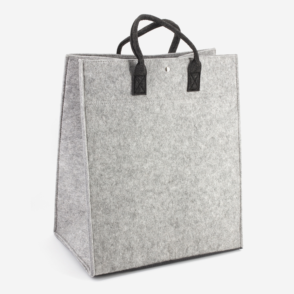 Panier à linge gris clair en forme de sac _005179_bathbazaar